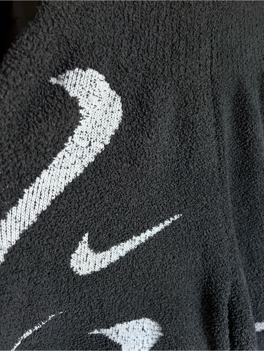 Nike Sportswear Phoenix Cozy Boucle Wideleg Pants With Swoosh Accents - Picture 4 of 9